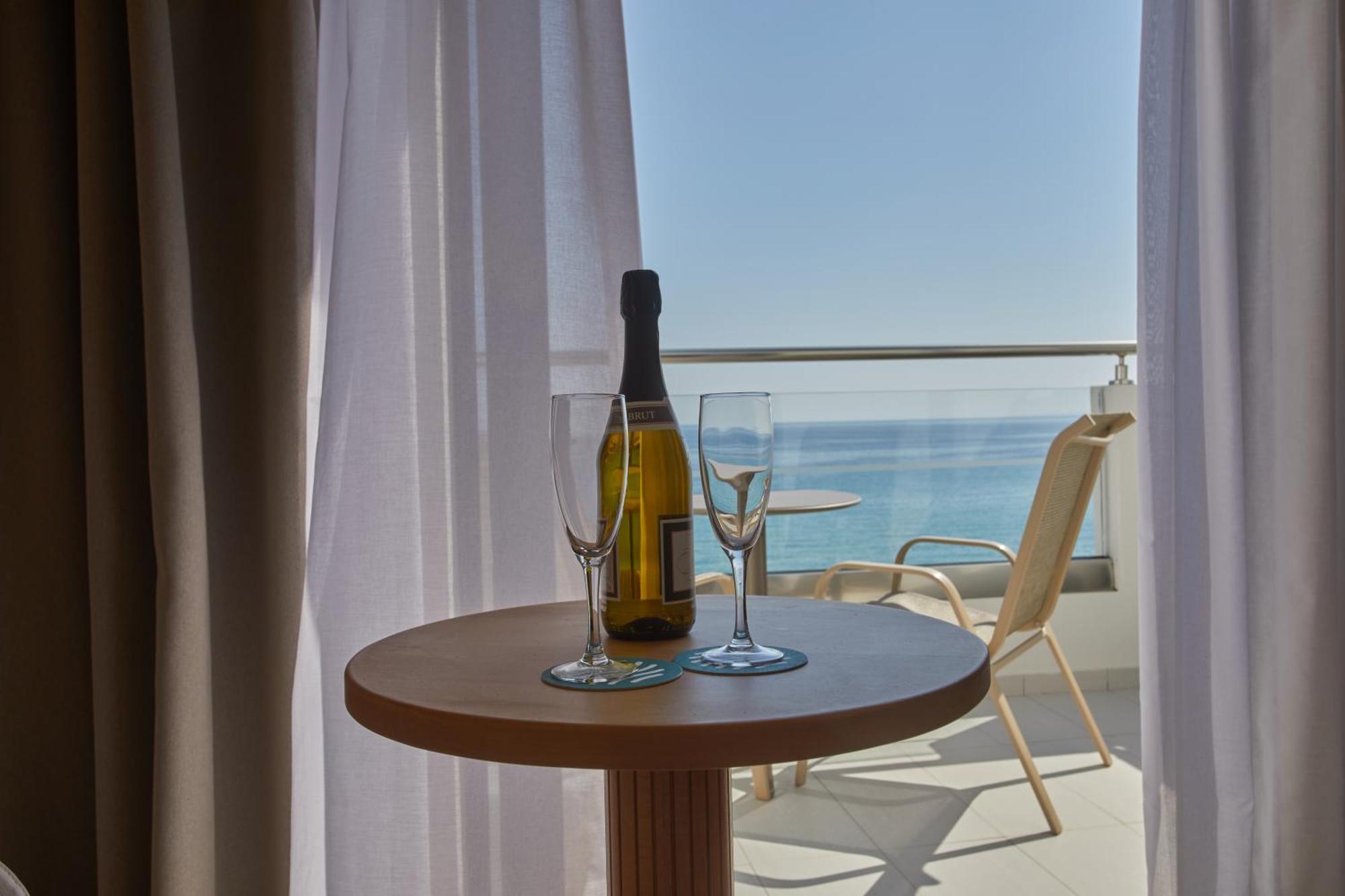 Aluasoul Zakynthos (adults Only) מלון 4*