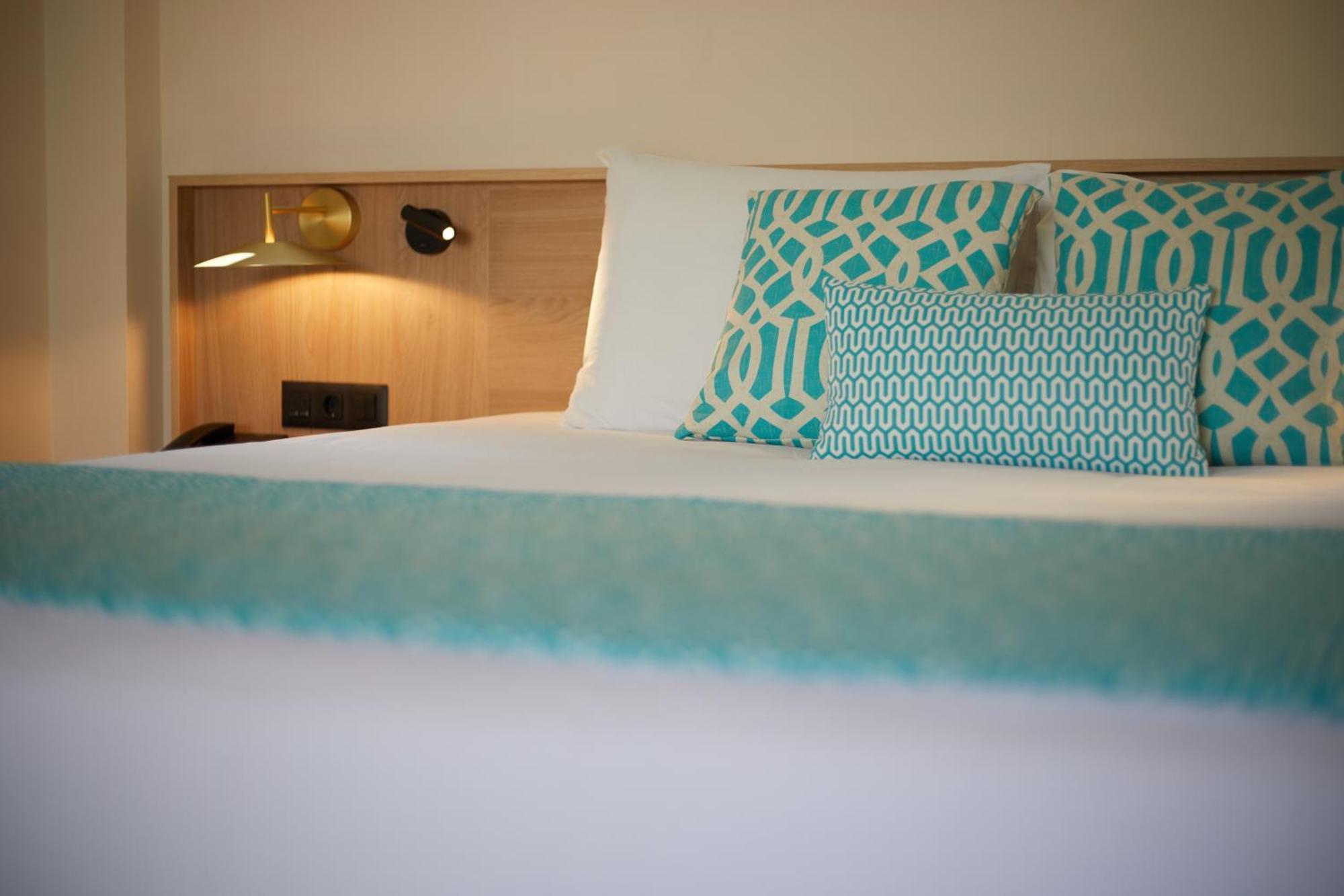 מלון Aluasoul Zakynthos (adults Only) 4*