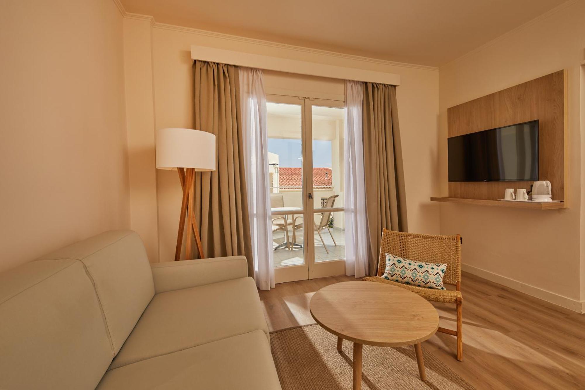 Aluasoul Zakynthos (adults Only) מלון 4*