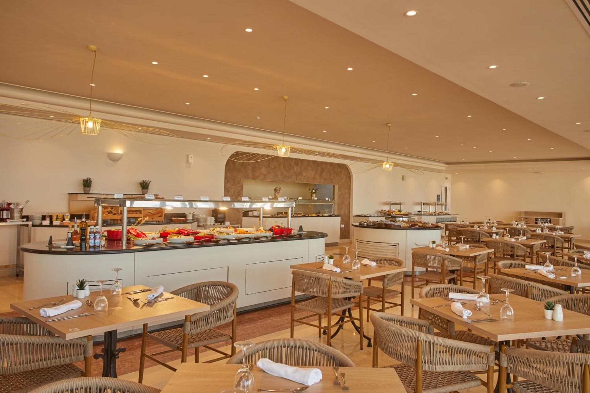 Hotel Aluasoul Zakynthos (adults Only) 4*