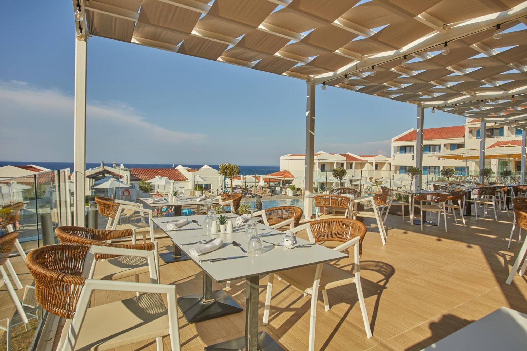 Aluasoul Zakynthos (adults Only) מלון