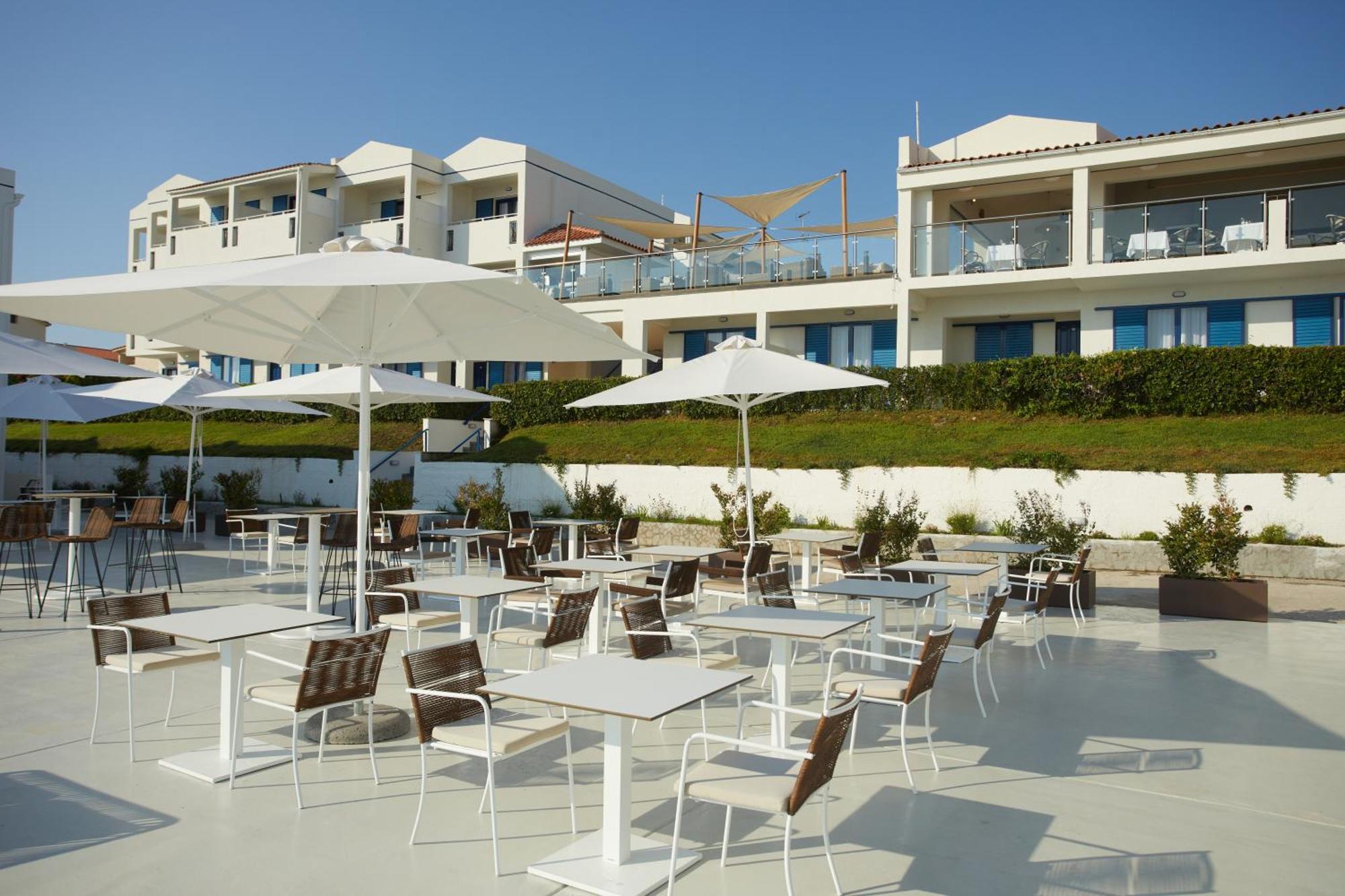 Aluasoul Zakynthos (adults Only) מלון טרגקי