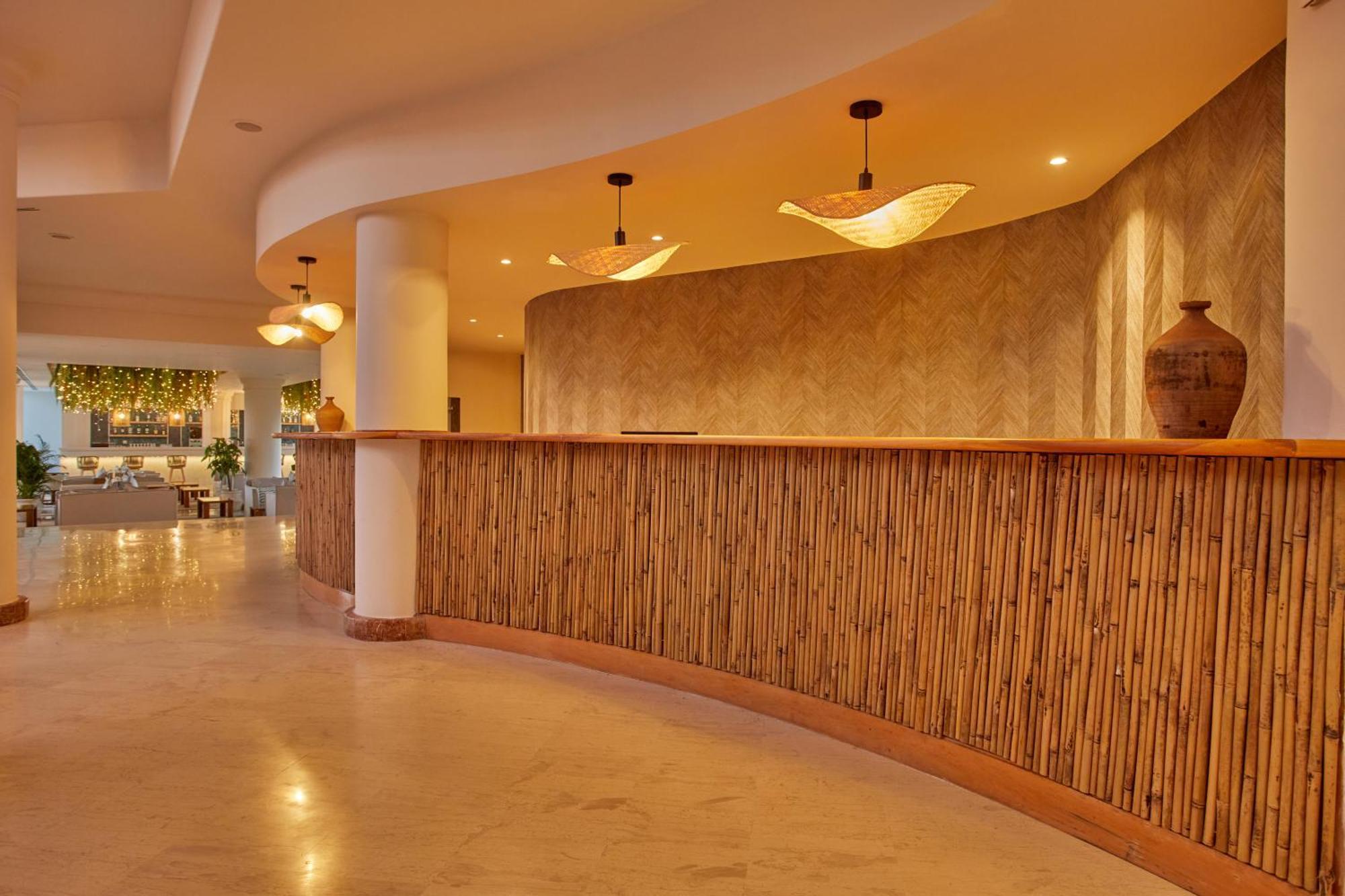 מלון Aluasoul Zakynthos (adults Only)