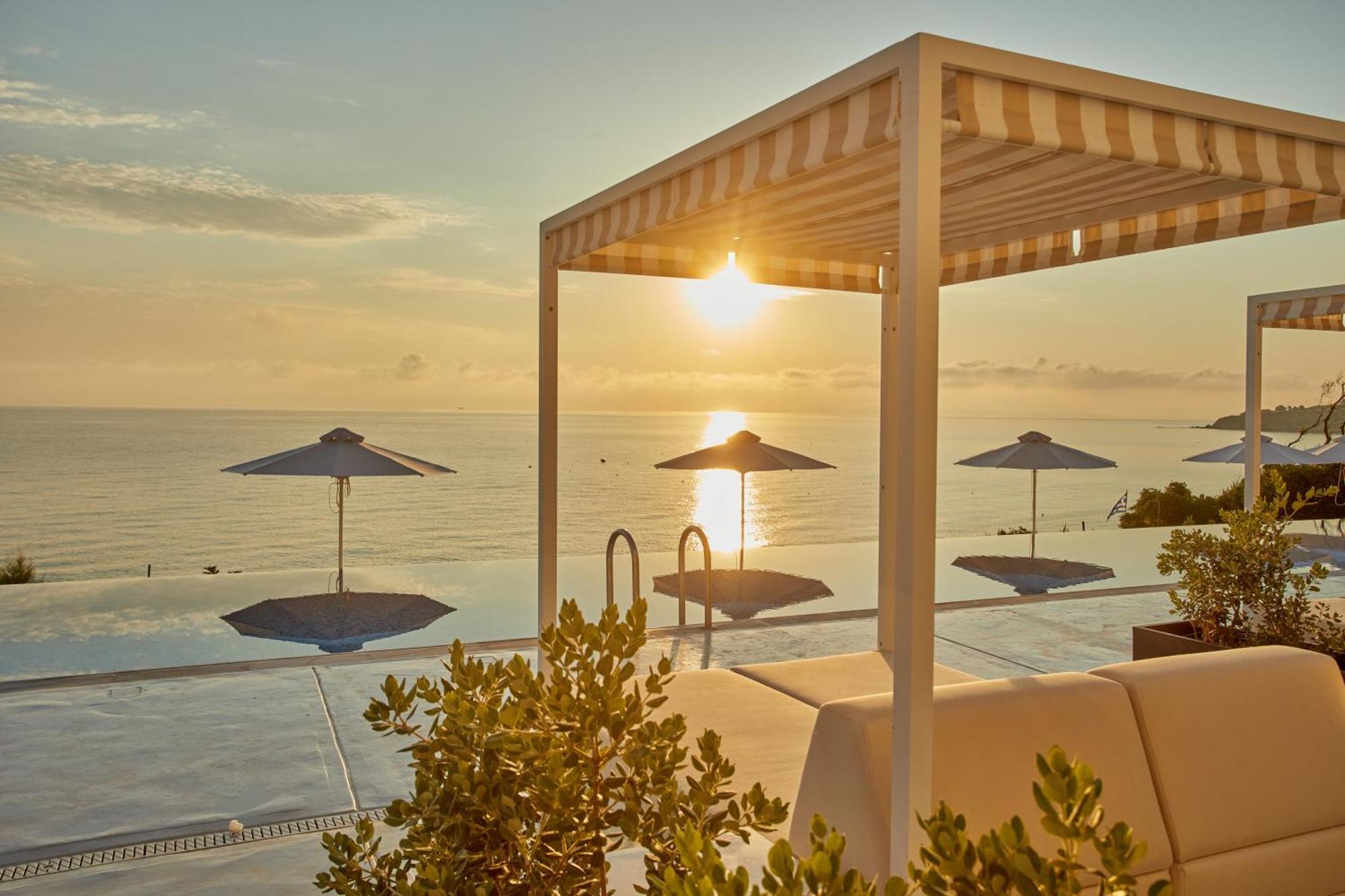 מלון Aluasoul Zakynthos (adults Only) 4*